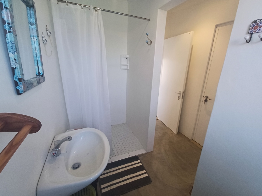 To Let 2 Bedroom Property for Rent in Oceanview Heights Western Cape